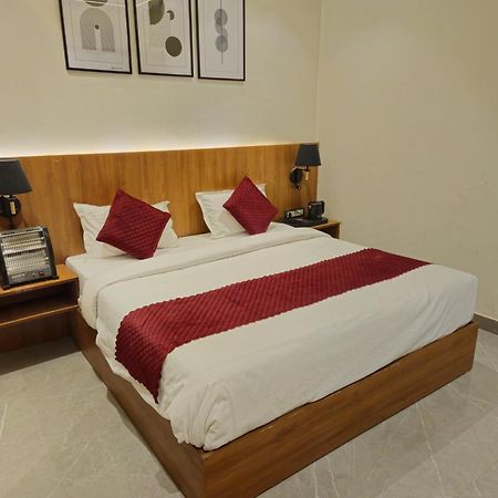 Hotel Royal Orchid Aligarh Exterior photo