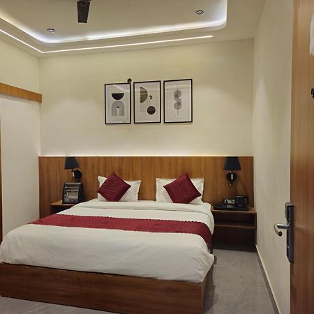 Hotel Royal Orchid Aligarh Exterior photo