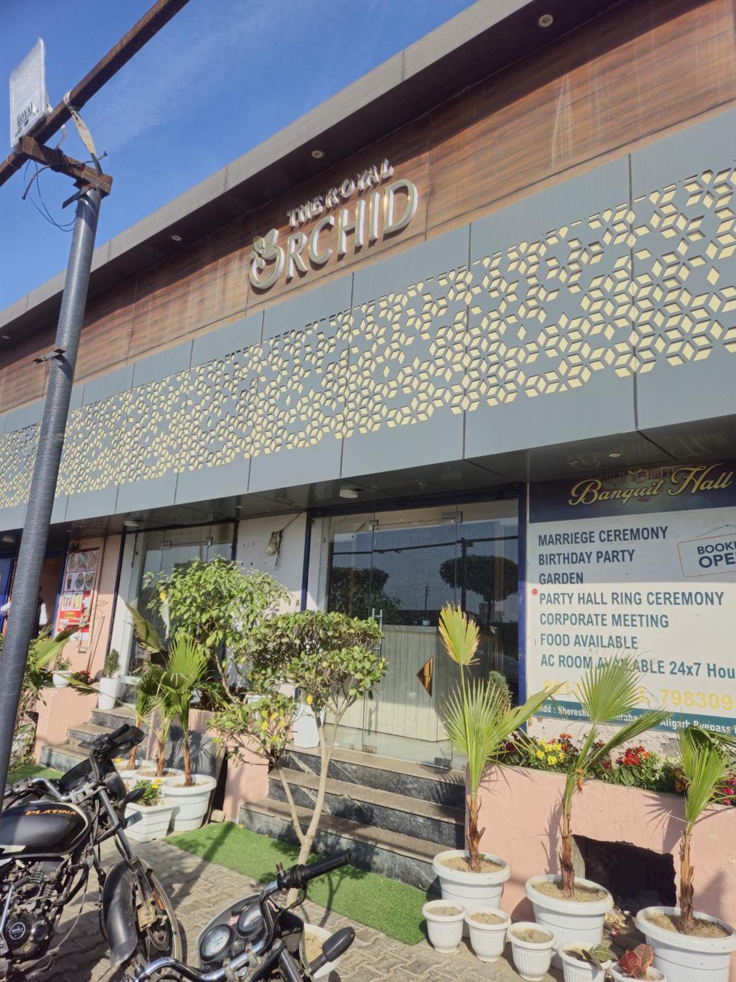 Hotel Royal Orchid Aligarh Exterior photo